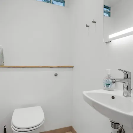 4 Bedroom Awesome In